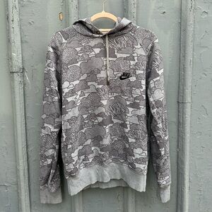 Nike Cloud Hoody, size M